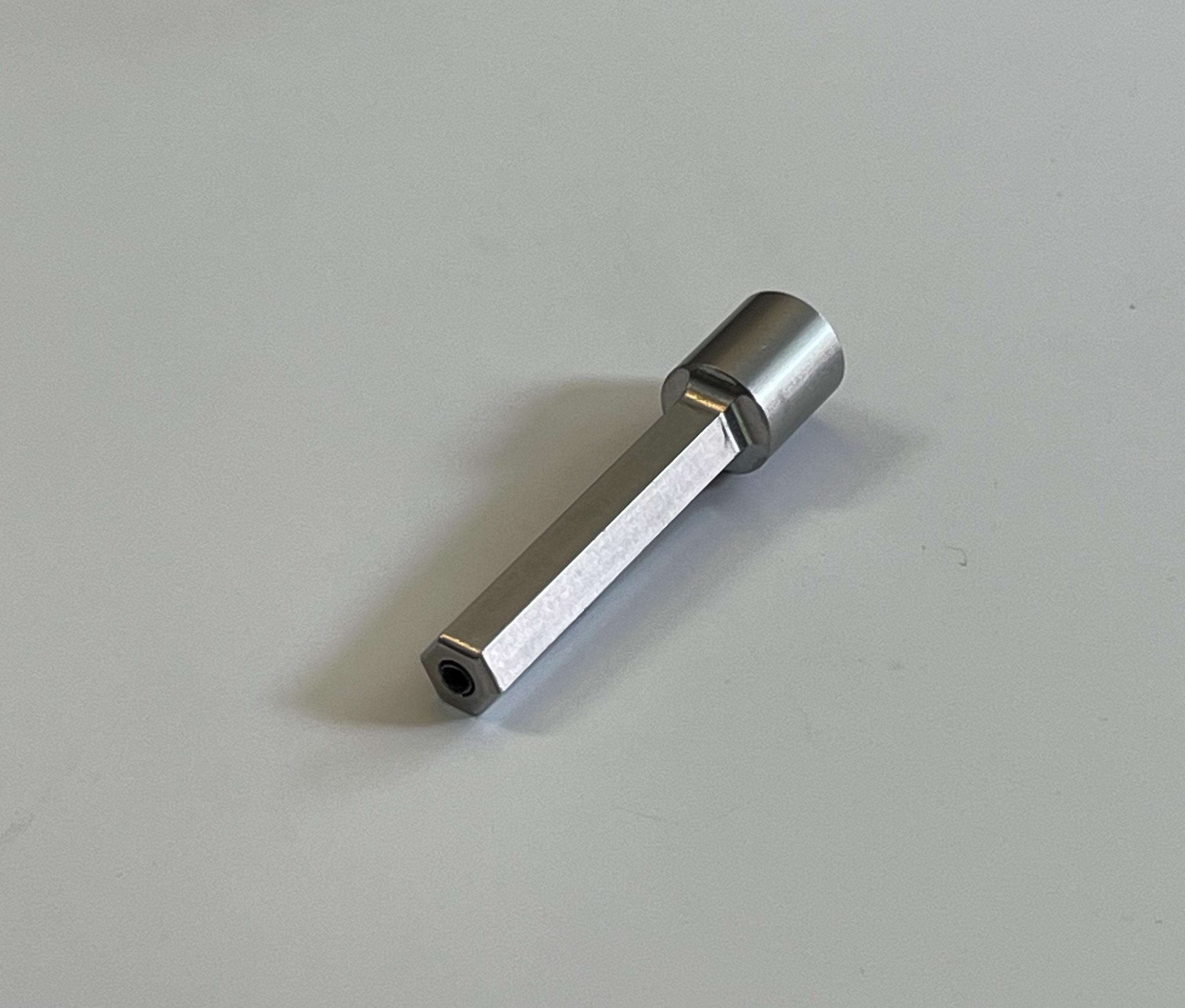 Slip-Free Tool Bit for Jack Screws